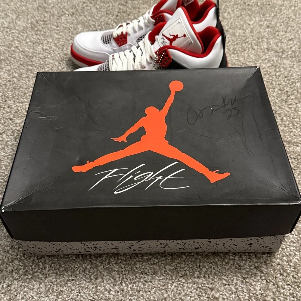 Nike Air Jordan 4 Retro OG Fire Red 2012 - Picture 14 of 16